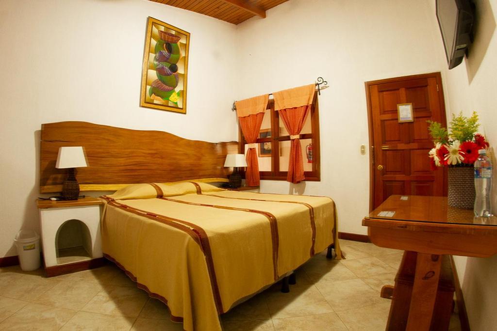 Hotel Dos Mundos Panajachel Exterior foto